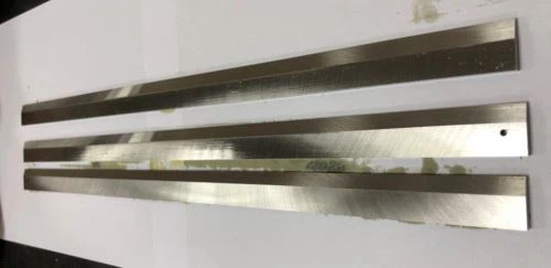 Cuchilla de corte recto